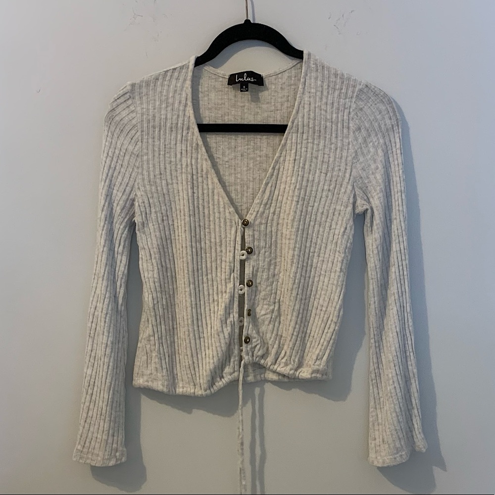 Lulu’s cream sweater